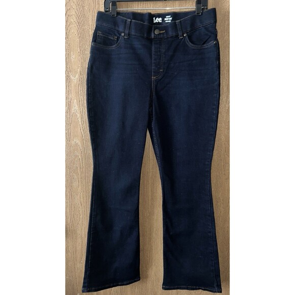 Lee High Rise Slim Fit Boot Cut Women’s 14P Dark  Wash Denim Jeans - Picture 1 of 10